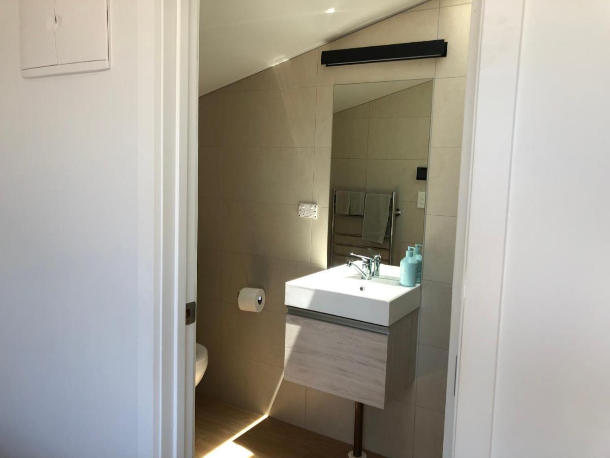 Ruby Bay Loft Accommodation Nelson Exterior foto